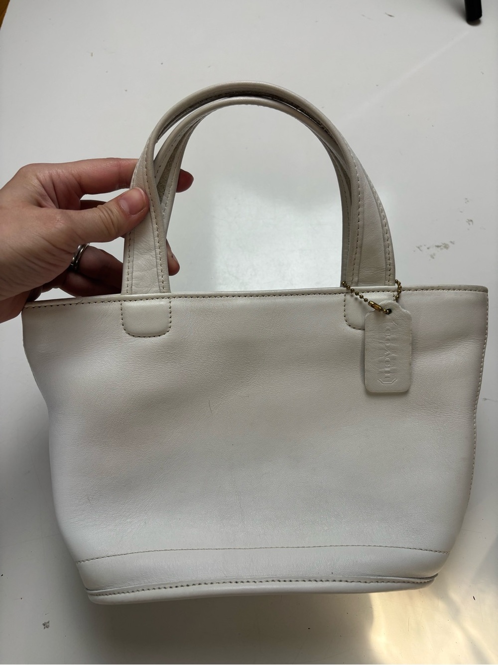 Coach‎ 9301 Bleecker small basket white leather tote 1998 Vtg